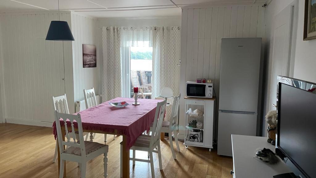 Manus Ferienwohnung Brevik  Eksteriør billede